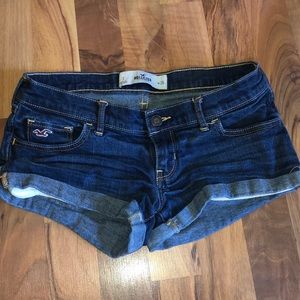 Size 3 Hollister Jean shorts